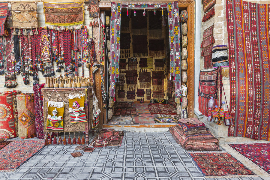 Buying Afghan Rugs in a Selective Market