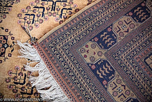 Load image into Gallery viewer, afghanistan rug handmade